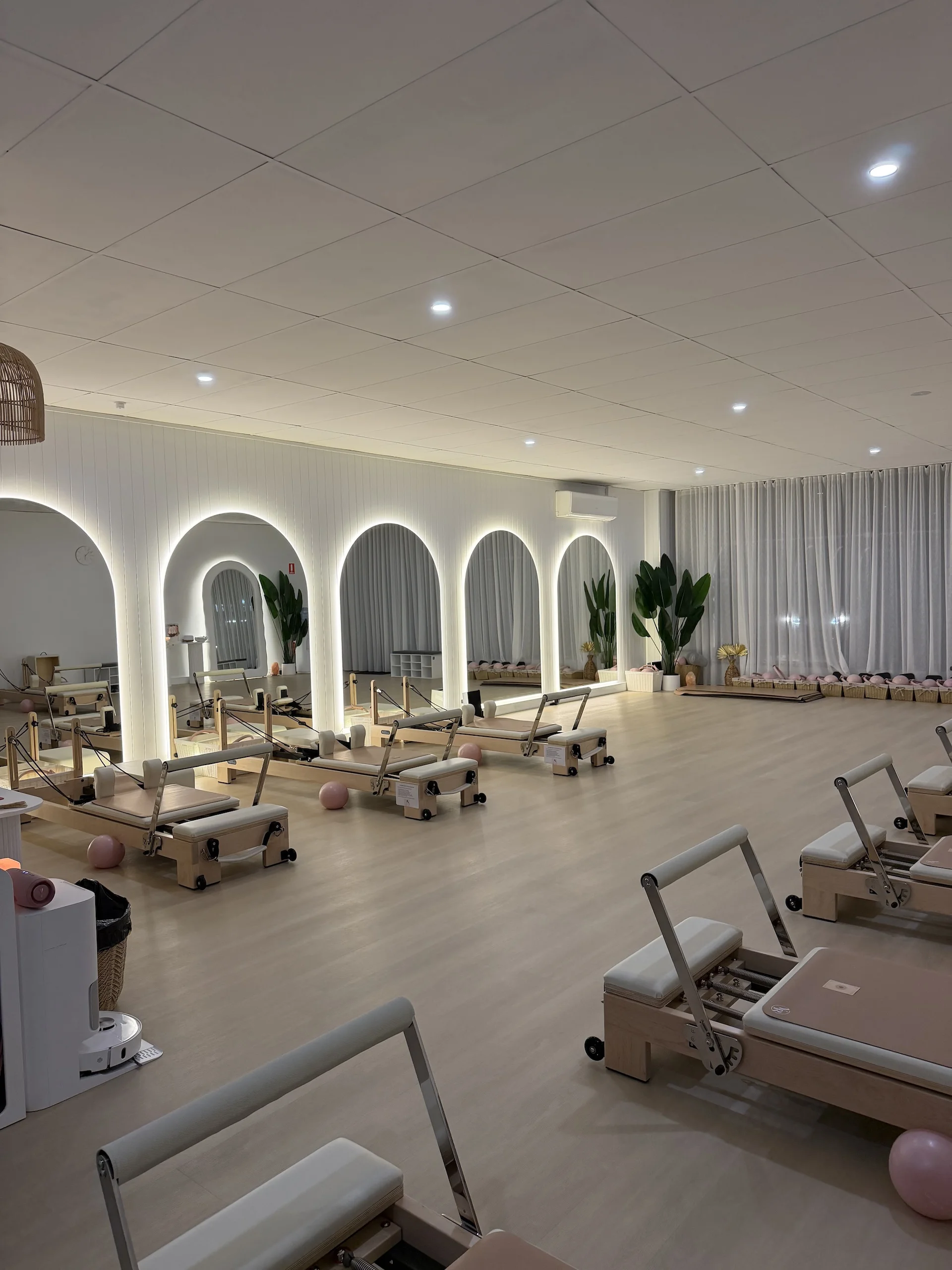 Commercial fit out and joinery